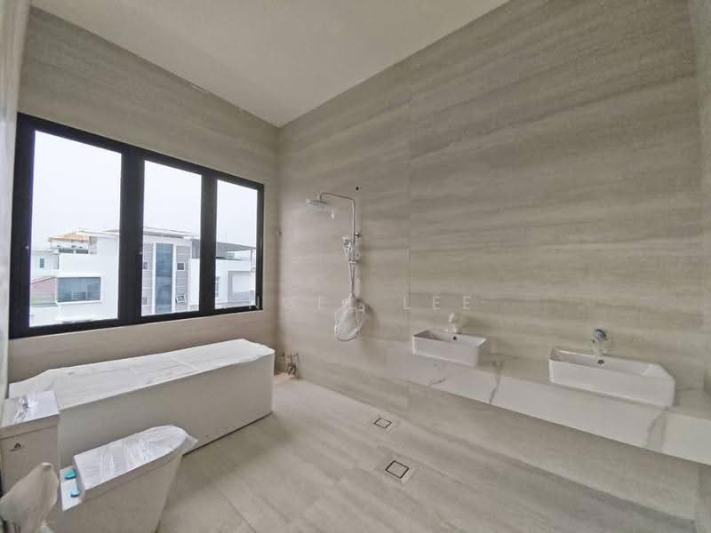 Rumah Banglo untuk Dijual di Taman Ponderosa (Johor Bahru) - Angel Lee - Bathroom - PropertyGuru.com.my