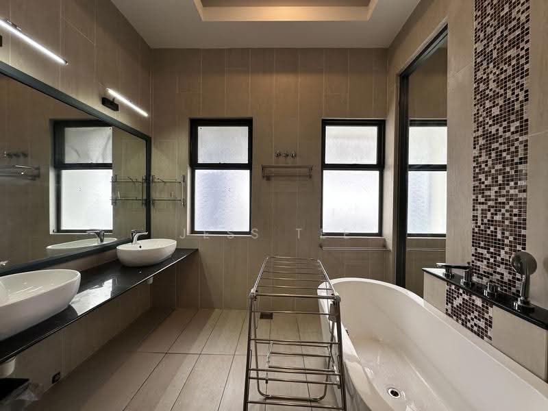 Link Bungalow for Sale in Setia Alam (Selangor) - Jess Tee - Bathroom - PropertyGuru.com.my