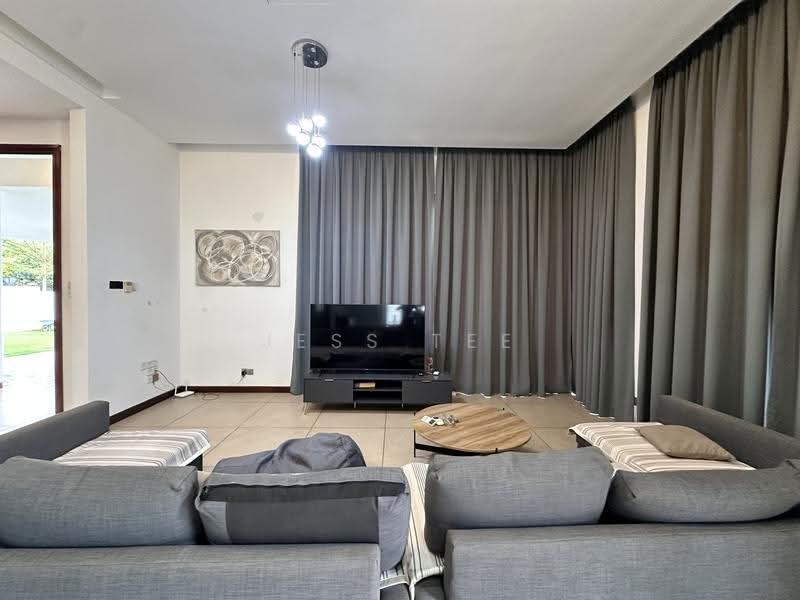 Link Bungalow for Sale in Setia Alam (Selangor) - Jess Tee - Living Room - PropertyGuru.com.my