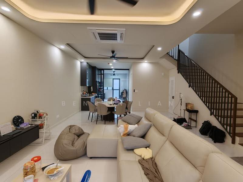 2-storey Terraced House for Rent in Sungai Buloh (Selangor) - Benson Lian - Living Room - PropertyGuru.com.my