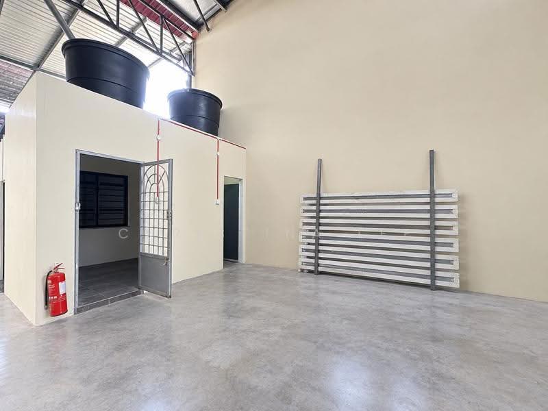 Kilang untuk Dijual di Bukit Rambai (Tanjong Kling) - Christina Lee - PropertyGuru.com.my