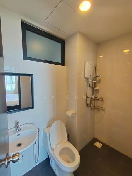 Kediaman Servis untuk Dijual di Service Residence @ Landmark Residence 1 - Max Chua - Bathroom - PropertyGuru.com.my