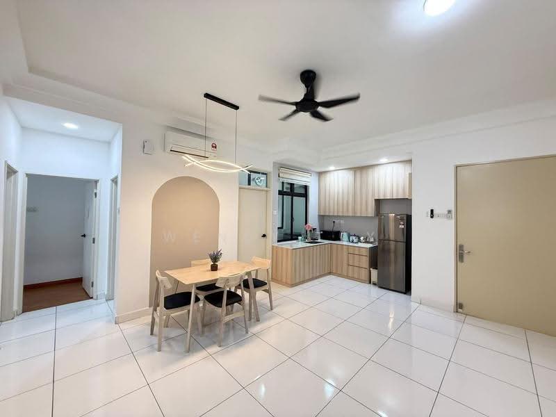 Kediaman Servis untuk Disewa di The Platino Serviced Apartment - Wendy Tay - Kitchen - PropertyGuru.com.my