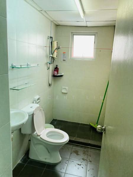 Service Residence for Rent at Main Place Residence - Vincent Lim - Bathroom - PropertyGuru.com.my