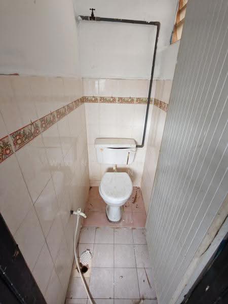 Rumah Teres 1-Tingkat untuk Dijual di Taman Sinar Mentari (Bedong) - Wong Chun Yian - Bathroom - PropertyGuru.com.my