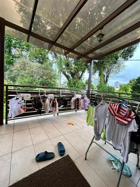 Rumah Berkembar untuk Dijual di SS4 (Petaling Jaya) - Raymond Tan - Balcony - PropertyGuru.com.my