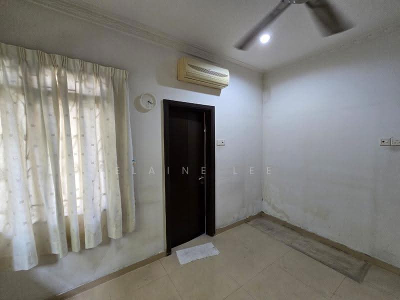 Semi-Detached House for Sale in Taman Yarl (Jalan Klang Lama (Old Klang Road)) - Elaine Lee - PropertyGuru.com.my
