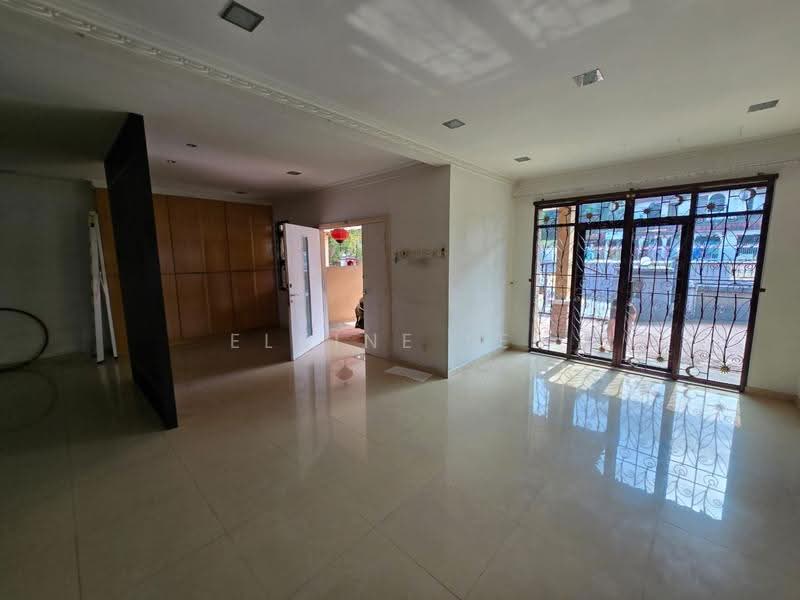 Semi-Detached House for Sale in Taman Yarl (Jalan Klang Lama (Old Klang Road)) - Elaine Lee - PropertyGuru.com.my
