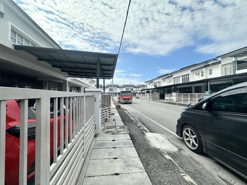 Terraced House for Sale in Batu Gajah (Perak) - Mohamad Irwan - Exterior - PropertyGuru.com.my