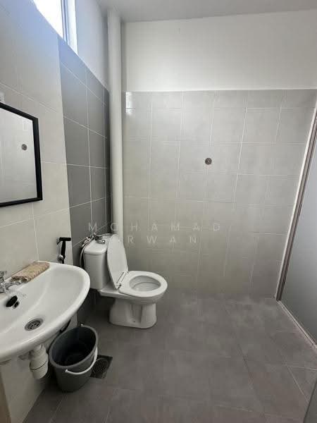 Terraced House for Sale in Batu Gajah (Perak) - Mohamad Irwan - Bathroom - PropertyGuru.com.my