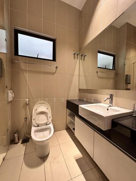 Bungalow House for Rent in Setia Eco Park (Setia Alam) - Jess Tee - Bathroom - PropertyGuru.com.my