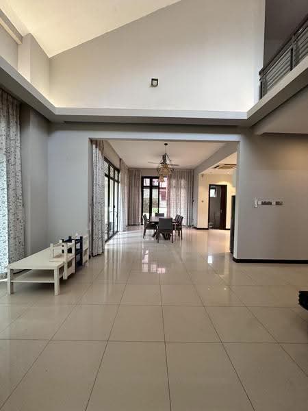 Bungalow House for Rent in Setia Eco Park (Setia Alam) - Jess Tee - Living Room - PropertyGuru.com.my