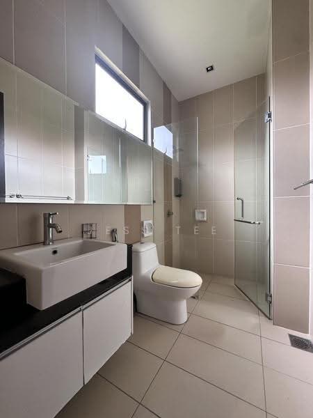 Bungalow House for Rent in Setia Eco Park (Setia Alam) - Jess Tee - Bathroom - PropertyGuru.com.my