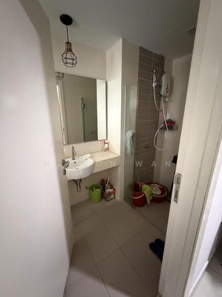 Kondominium untuk Dijual di Ceriaan Kiara - Nicson Wan - Bathroom - PropertyGuru.com.my