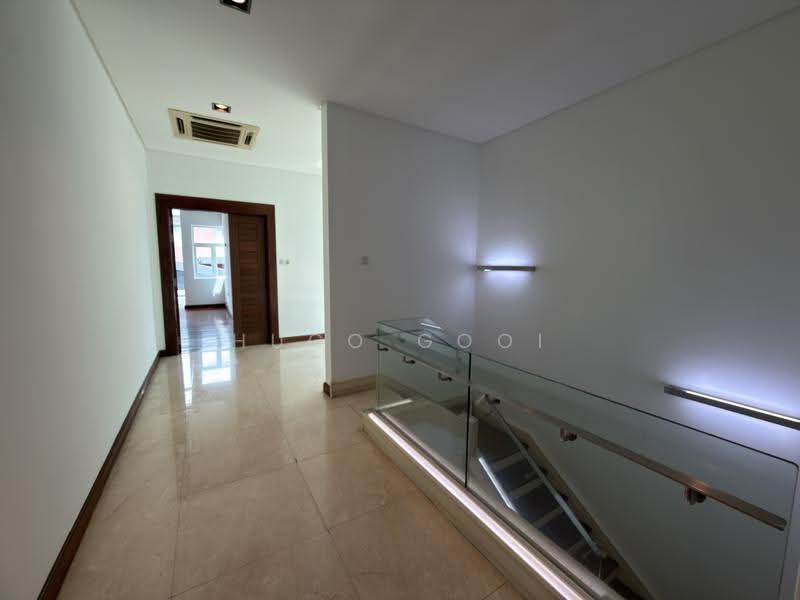 Bungalow House for Rent in Damansara Heights (Kuala Lumpur) - Hugo Gooi - Corridor - PropertyGuru.com.my