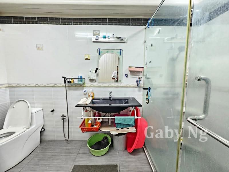 Rumah Banglo untuk Dijual di Country Heights (Kajang) - Gaby Ng - Bathroom - PropertyGuru.com.my