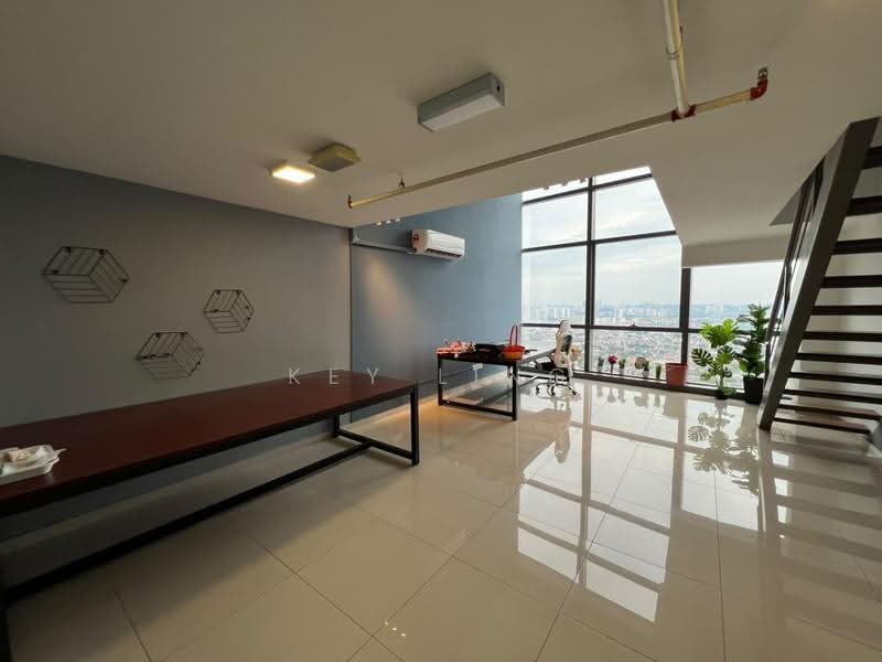 Kediaman Servis untuk Disewa di Pinnacle Petaling Jaya - Key Ling - Living Room - PropertyGuru.com.my