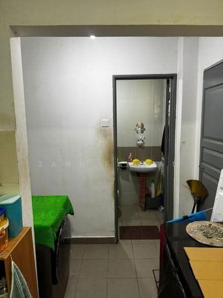 2-storey Terraced House for Sale in Rawang (Selangor) - Zann Fauzan - Bathroom - PropertyGuru.com.my