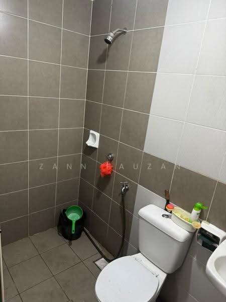 2-storey Terraced House for Sale in Rawang (Selangor) - Zann Fauzan - Bathroom - PropertyGuru.com.my