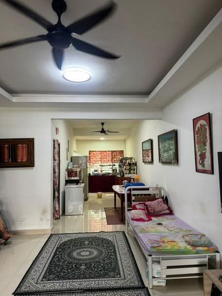 2-storey Terraced House for Sale in Rawang (Selangor) - Zann Fauzan - Living Room - PropertyGuru.com.my