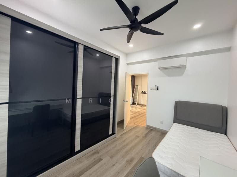 Apartment for Rent at Pangsapuri Peringgit Permai - Mario Seet - Bedroom - PropertyGuru.com.my