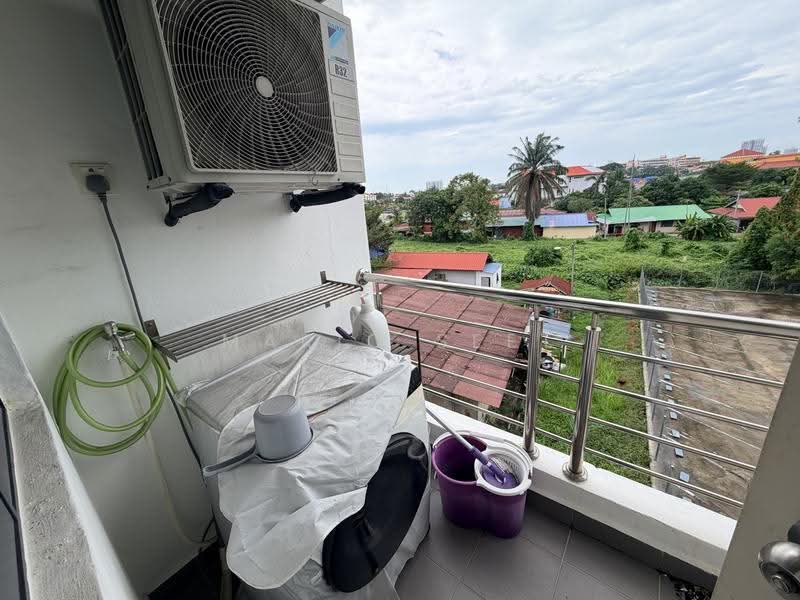 Apartment for Rent at Pangsapuri Peringgit Permai - Mario Seet - Balcony - PropertyGuru.com.my