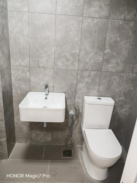 Kondominium untuk Disewa di Tuai Timur - Eve Wong - Bathroom - PropertyGuru.com.my