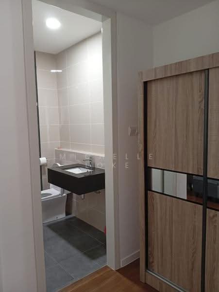 Kondominium untuk Disewa di The Maple Residences - Michelle Loke - Bathroom - PropertyGuru.com.my