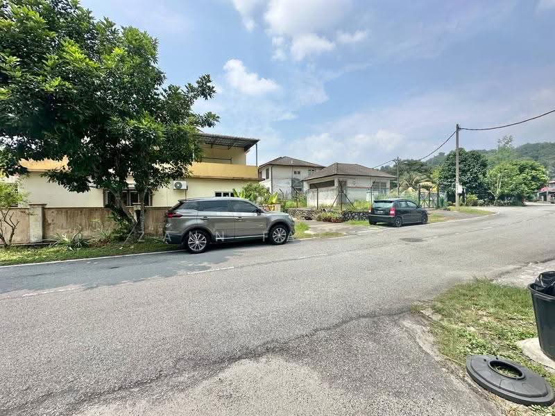 Rumah Teres 2-Tingkat untuk Dijual di Bukit Sentosa (Rawang) - Zann Fauzan - Exterior - PropertyGuru.com.my