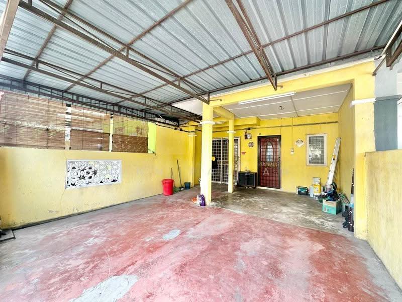 Rumah Teres 2-Tingkat untuk Dijual di Bukit Sentosa (Rawang) - Zann Fauzan - Exterior - PropertyGuru.com.my