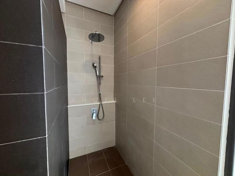 Rumah Teres untuk Disewa di Medini (Iskandar Puteri (Nusajaya)) - Angel Lee - Bathroom - PropertyGuru.com.my