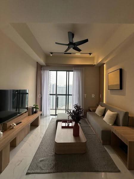 Kediaman Servis untuk Dijual di Residensi 38 Bangsar - Mohd Fitri MF - Living Room - PropertyGuru.com.my