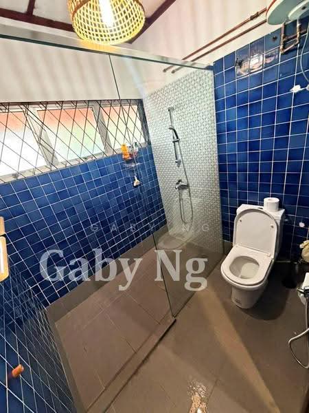 Rumah Banglo untuk Dijual di Ukay Heights (Ampang) - Gaby Ng - Bathroom - PropertyGuru.com.my