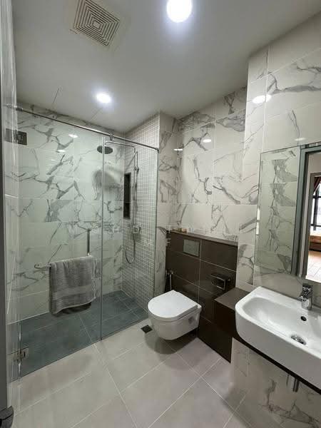 Kediaman Servis untuk Dijual di Residensi 38 Bangsar - Mohd Fitri MF - Bathroom - PropertyGuru.com.my