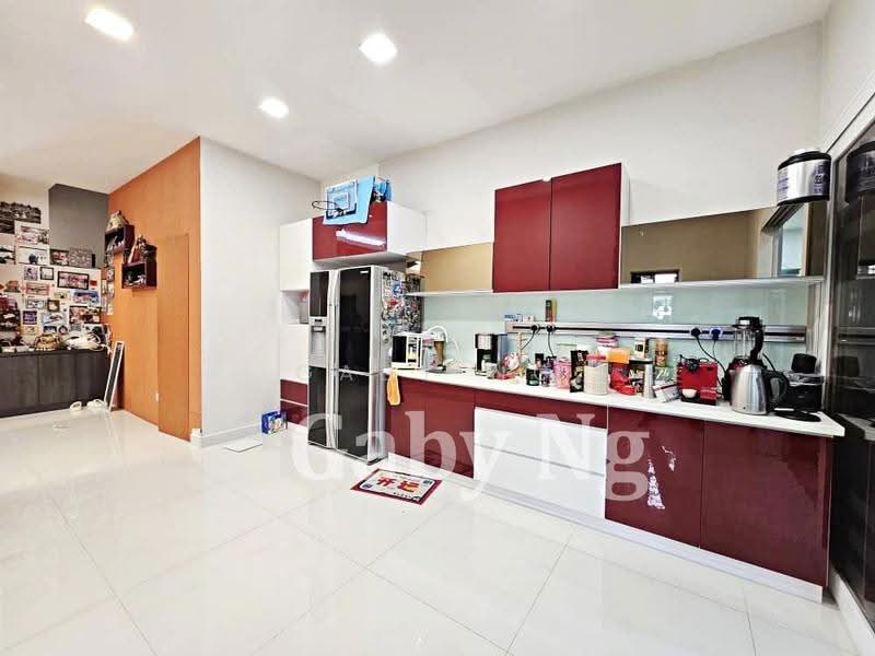 Rumah Berkembar untuk Dijual di Batu 9 (Cheras) - Gaby Ng - Kitchen - PropertyGuru.com.my