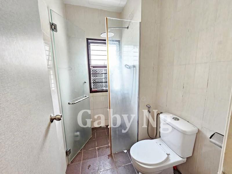 Rumah Berkembar untuk Dijual di Batu 9 (Cheras) - Gaby Ng - Bathroom - PropertyGuru.com.my