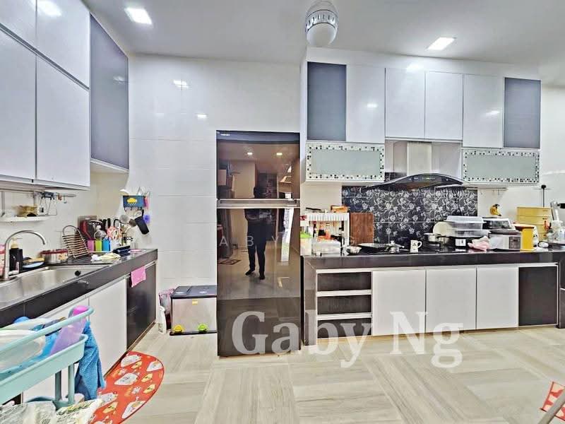 Rumah Berkembar untuk Dijual di Batu 9 (Cheras) - Gaby Ng - Kitchen - PropertyGuru.com.my