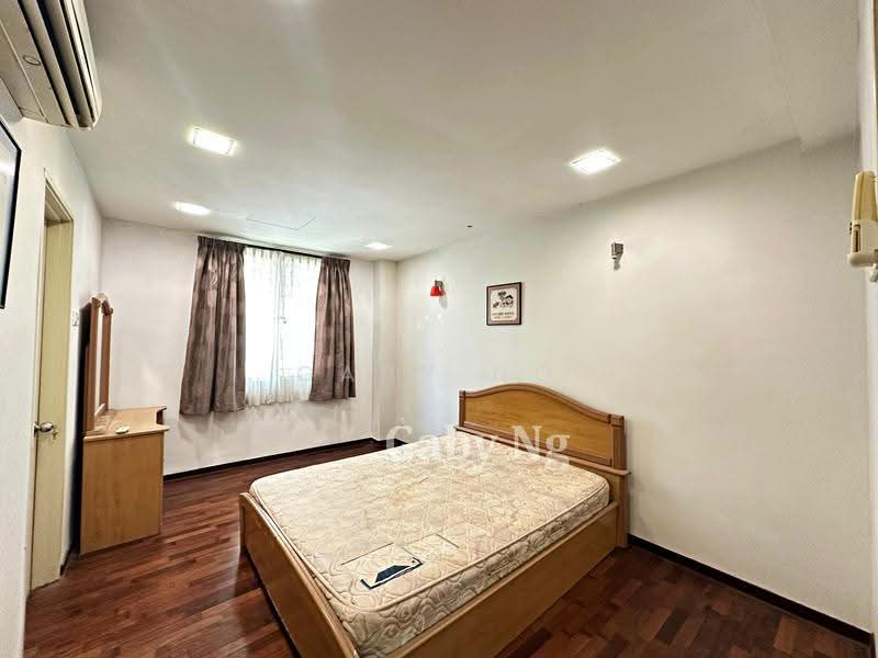 2.5-storey Terraced House for Sale in Taman Oasis (Cheras) - Gaby Ng - Bedroom - PropertyGuru.com.my