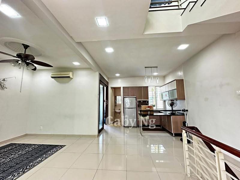 2.5-storey Terraced House for Sale in Taman Oasis (Cheras) - Gaby Ng - Kitchen - PropertyGuru.com.my