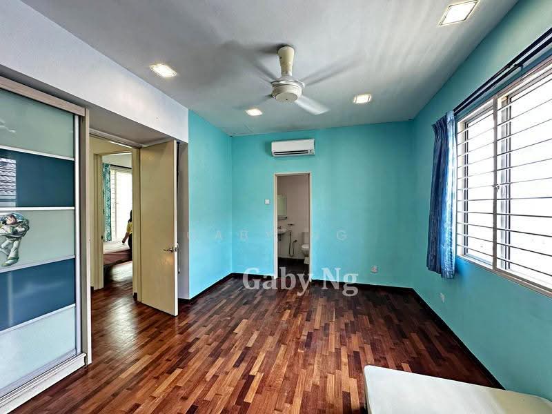 2.5-storey Terraced House for Sale in Taman Oasis (Cheras) - Gaby Ng - Bedroom - PropertyGuru.com.my
