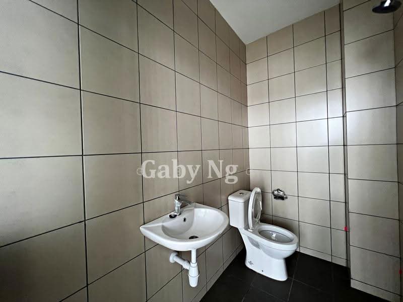 2.5-storey Terraced House for Sale in Kajang (Selangor) - Gaby Ng - Bathroom - PropertyGuru.com.my