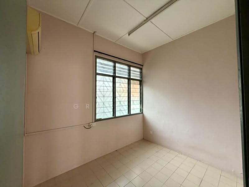 1-storey Terraced House for Sale in Taman Johor Jaya (Johor Bahru) - Grace Lau - Interior - PropertyGuru.com.my