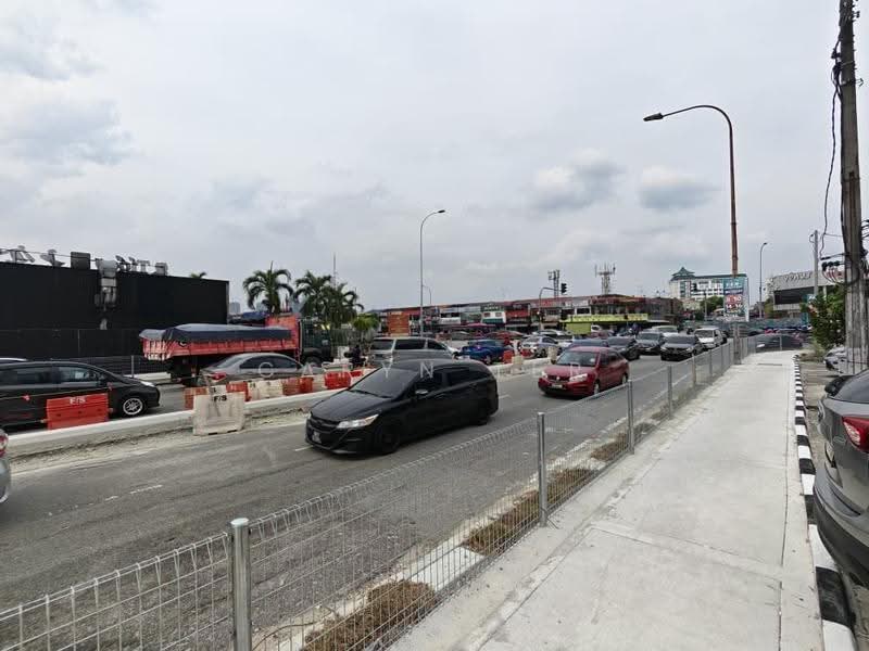 Shop for Rent in Johor Bahru (Johor) - Caryn Ter - Exterior - PropertyGuru.com.my