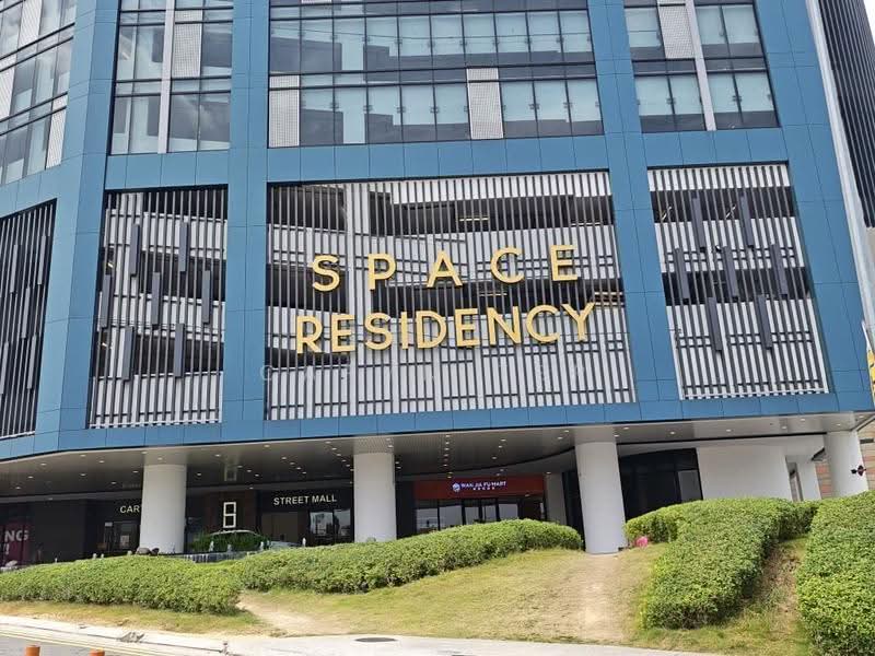 Shop for Rent in Johor Bahru (Johor) - Caryn Ter - Exterior - PropertyGuru.com.my