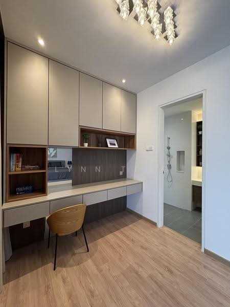3-storey Terraced House for Sale in Kawasan Perumahan Sungai Emas (Batu Ferringhi) - Lynn Teng - Study - PropertyGuru.com.my