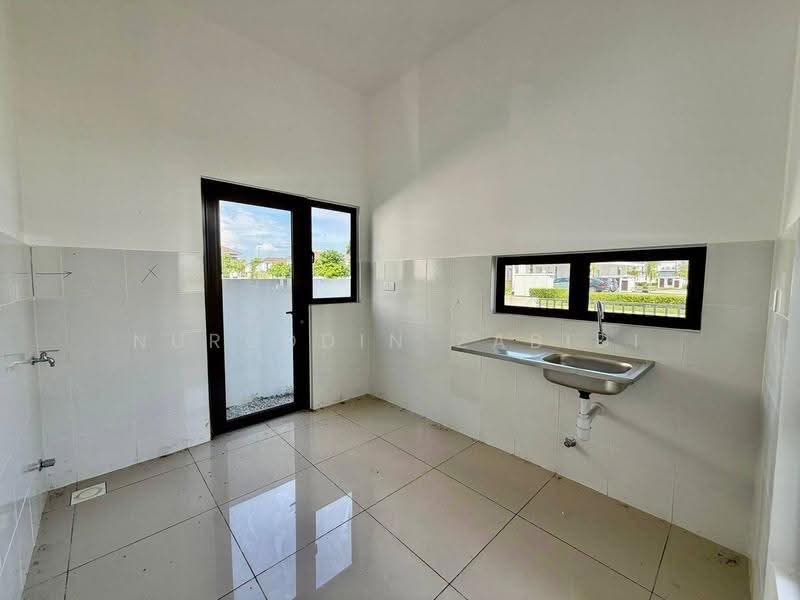 Rumah Teres untuk Dijual di Eco Grandeur (Puncak Alam) - Nuruddin Zabidi - PropertyGuru.com.my