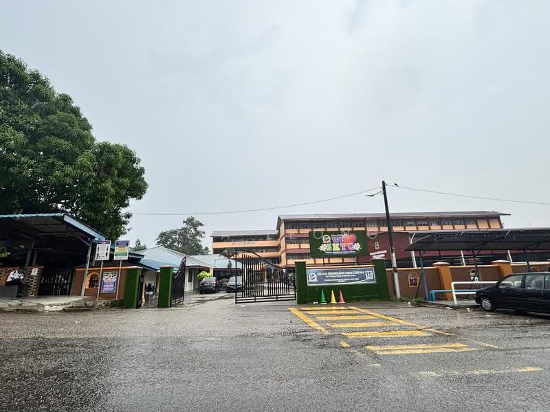 Shop / Office for Sale in Pusat Perdagangan Kempas (Tampoi) - Liza Leong - Exterior - PropertyGuru.com.my