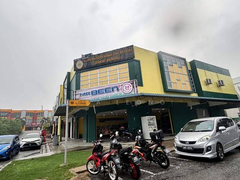 Shop / Office for Sale in Pusat Perdagangan Kempas (Tampoi) - Liza Leong - Exterior - PropertyGuru.com.my