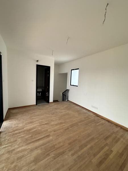 2.5-storey Terraced House for Sale in Senibong (Permas Jaya) - Ms Tham - Interior - PropertyGuru.com.my