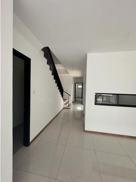 2.5-storey Terraced House for Sale in Senibong (Permas Jaya) - Ms Tham - Interior - PropertyGuru.com.my